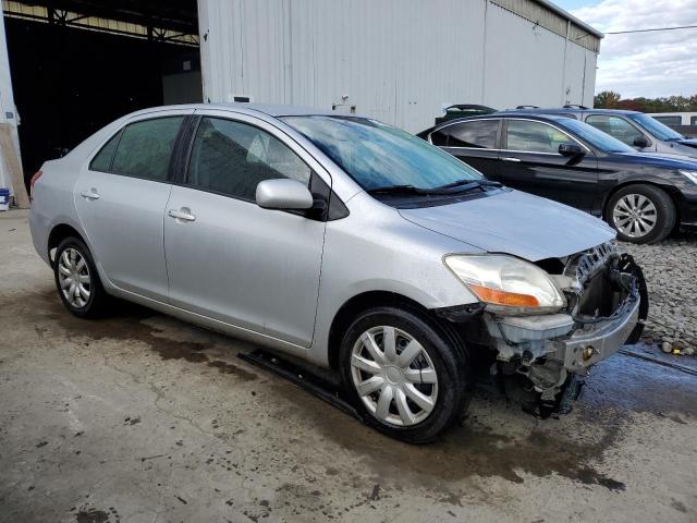 Photo 3 VIN: JTDBT4K39A1397573 - TOYOTA YARIS 