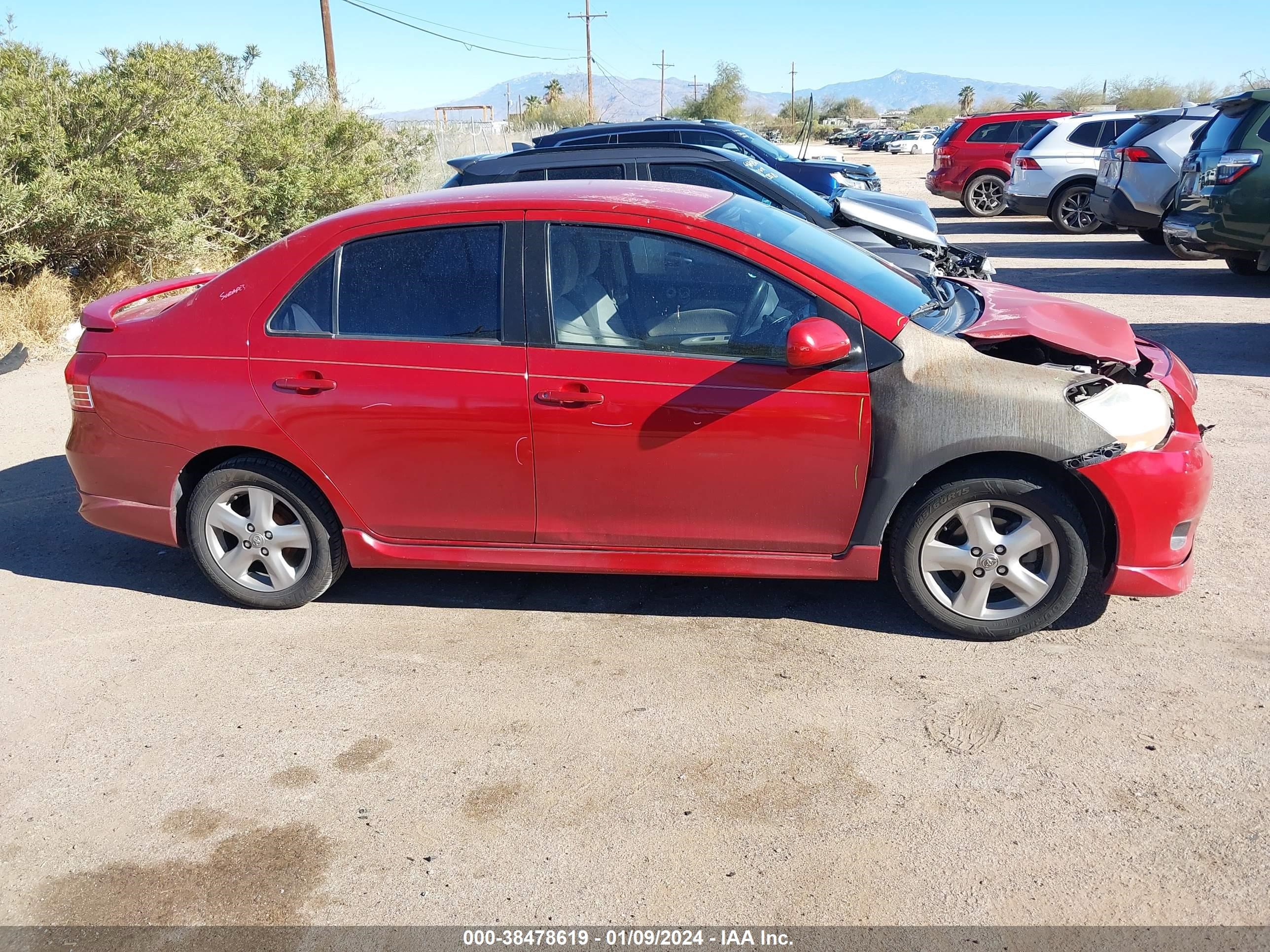 Photo 12 VIN: JTDBT903271096619 - TOYOTA YARIS 