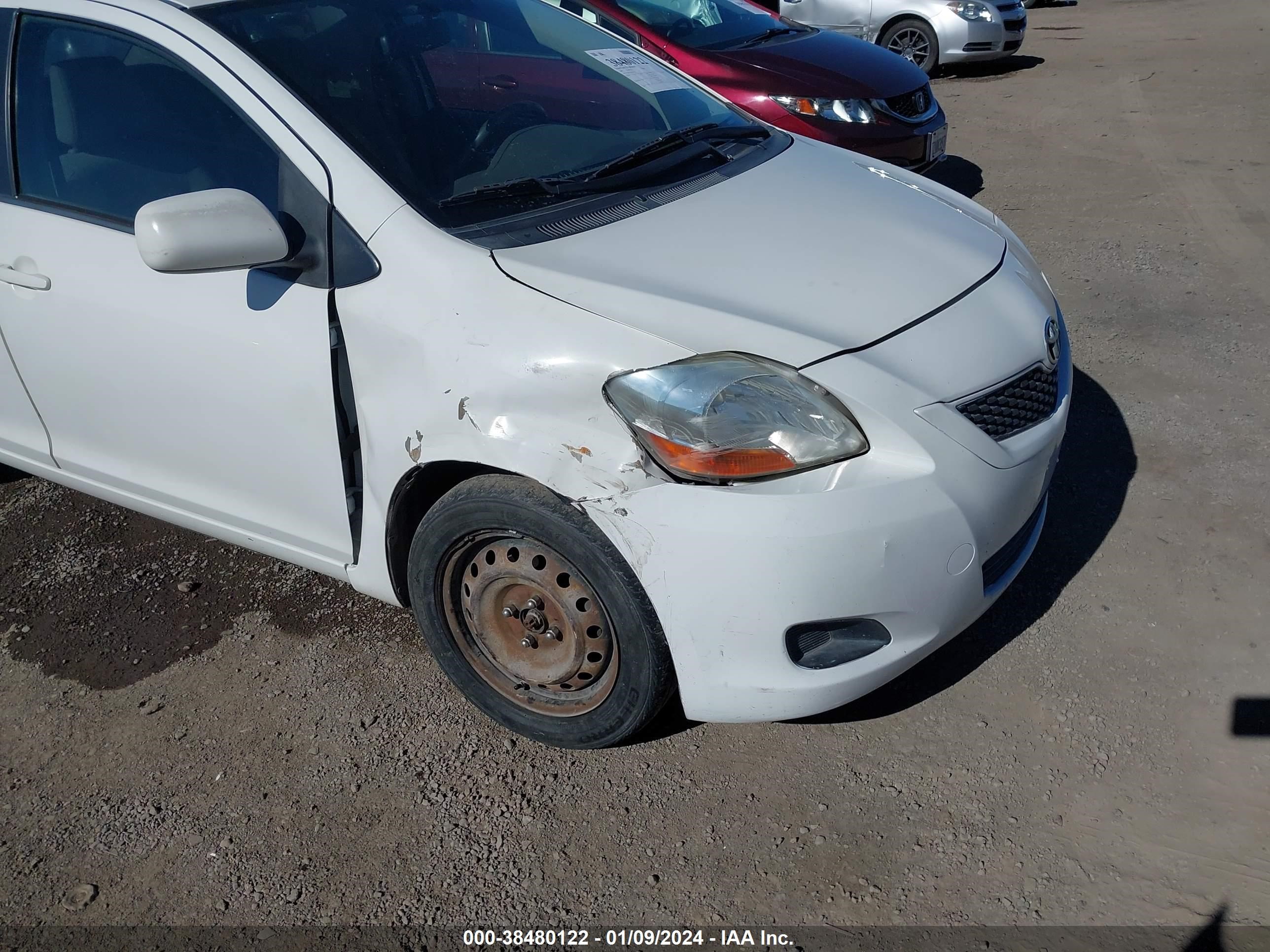 Photo 5 VIN: JTDBT903394042571 - TOYOTA YARIS 