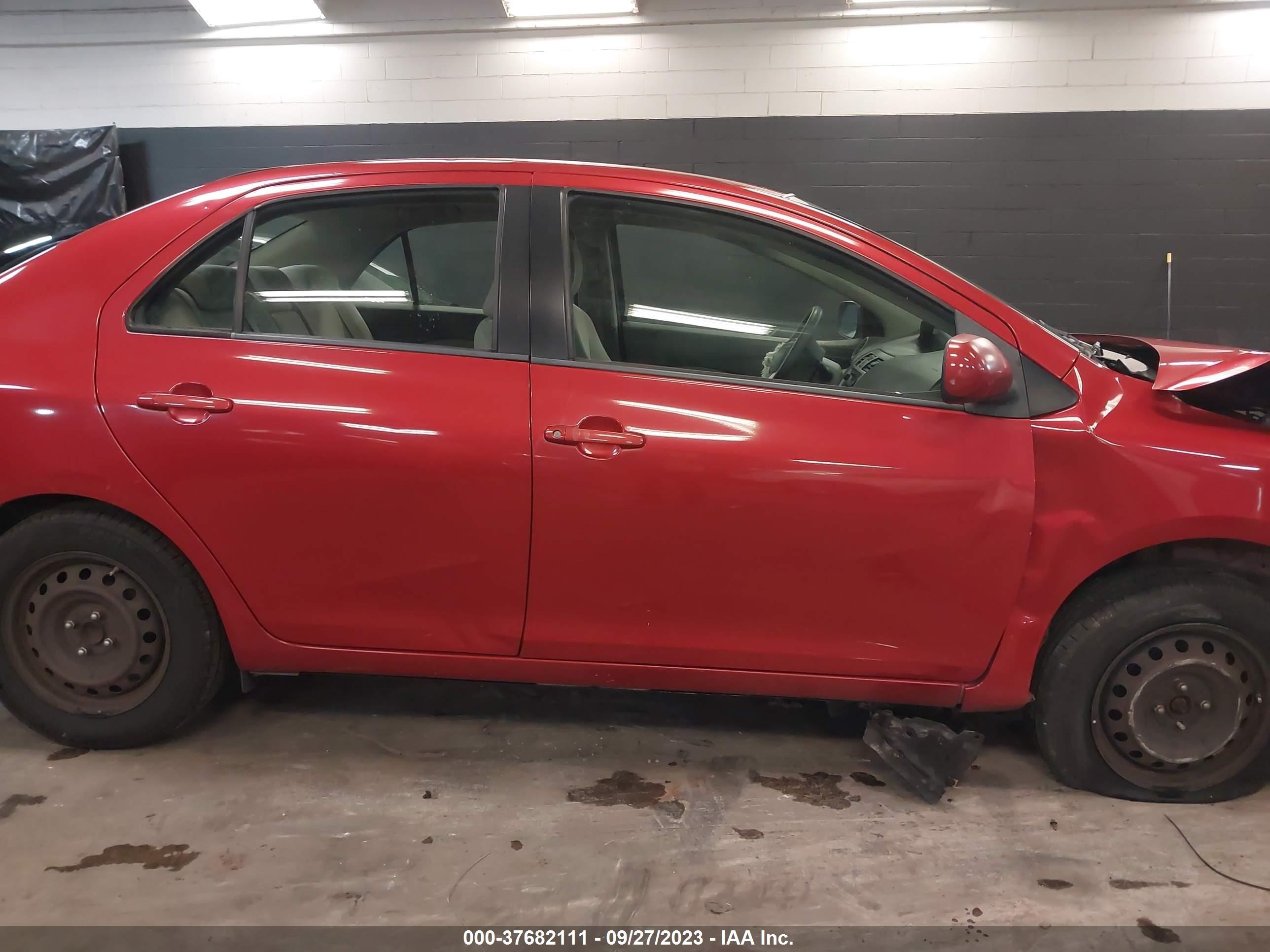 Photo 13 VIN: JTDBT903494054485 - TOYOTA YARIS 