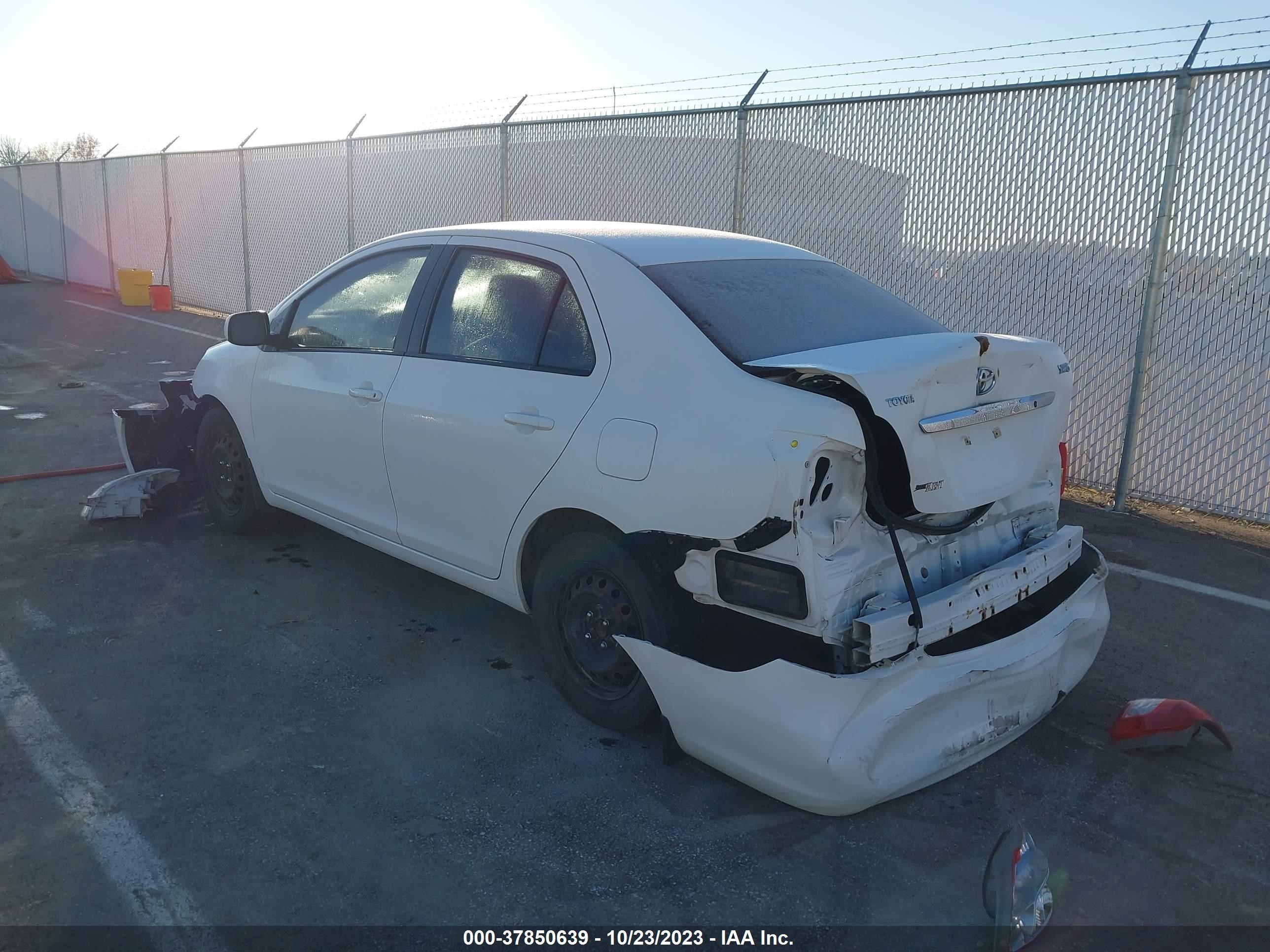 Photo 2 VIN: JTDBT903894041609 - TOYOTA YARIS 