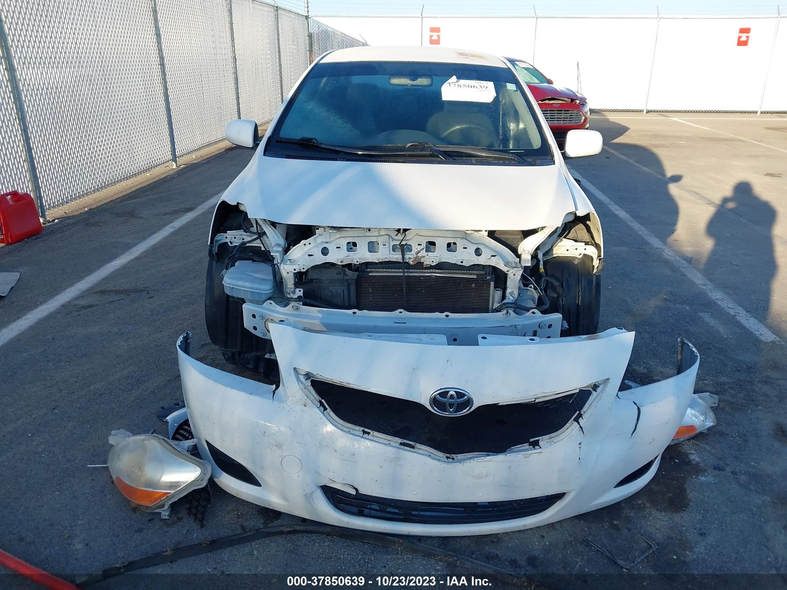 Photo 5 VIN: JTDBT903894041609 - TOYOTA YARIS 