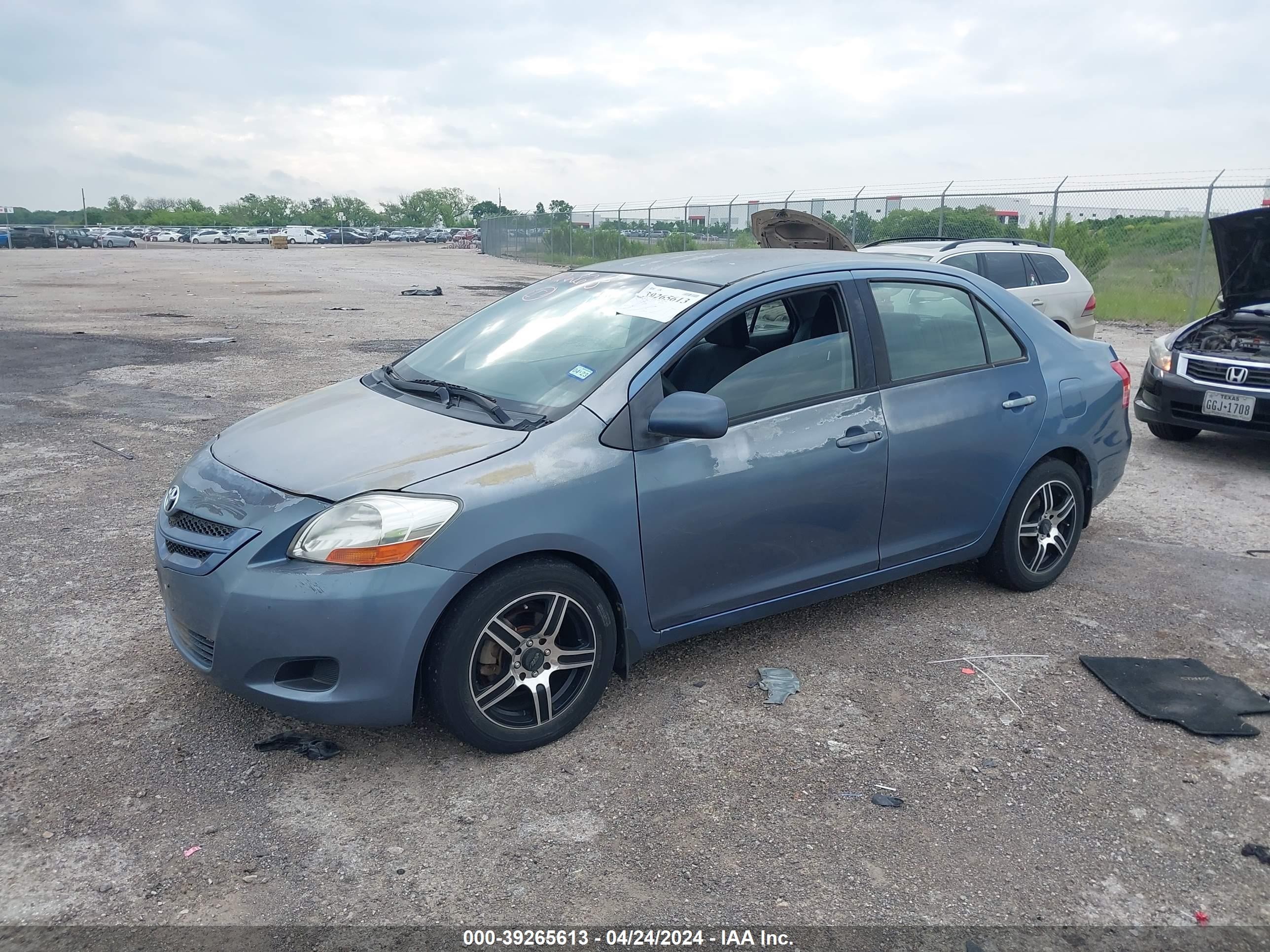 Photo 1 VIN: JTDBT923171026039 - TOYOTA YARIS 