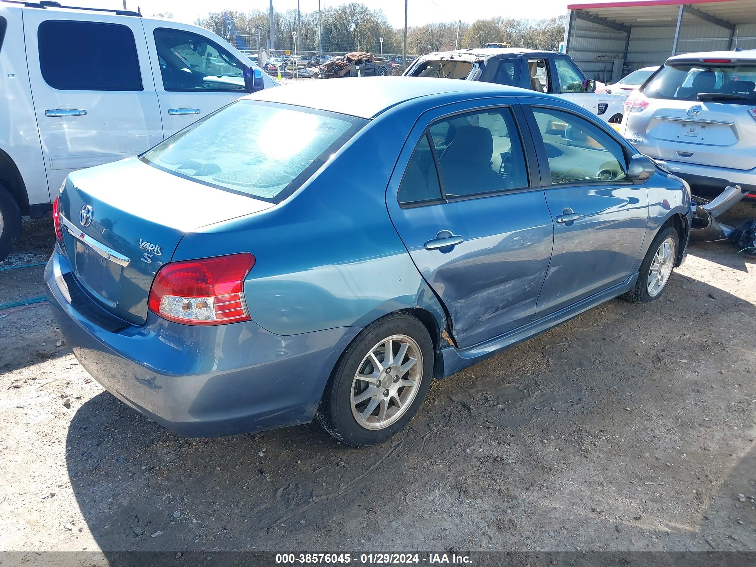 Photo 3 VIN: JTDBT923171042306 - TOYOTA YARIS 