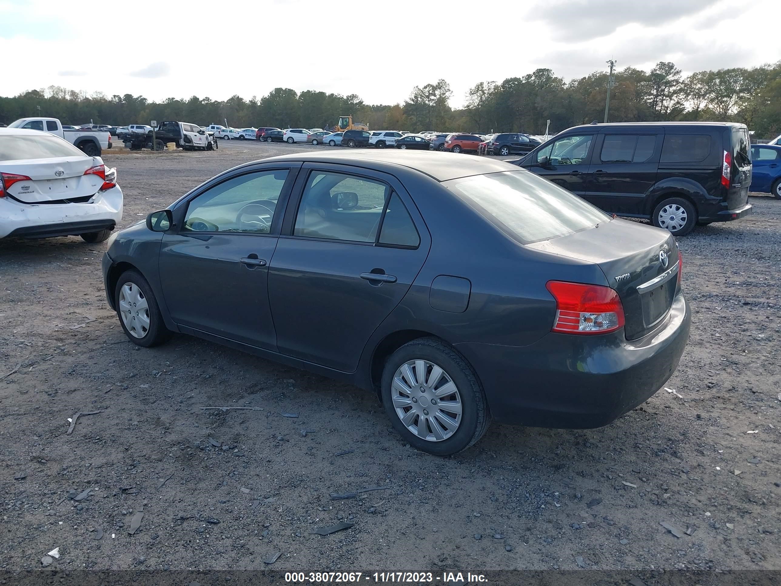 Photo 2 VIN: JTDBT923271108846 - TOYOTA YARIS 