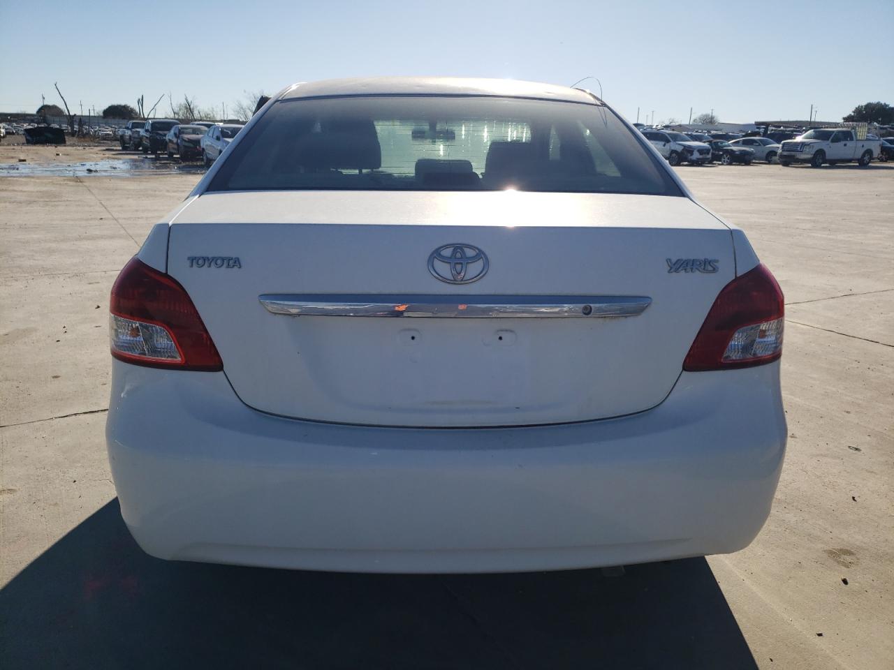 Photo 5 VIN: JTDBT923271130409 - TOYOTA YARIS 