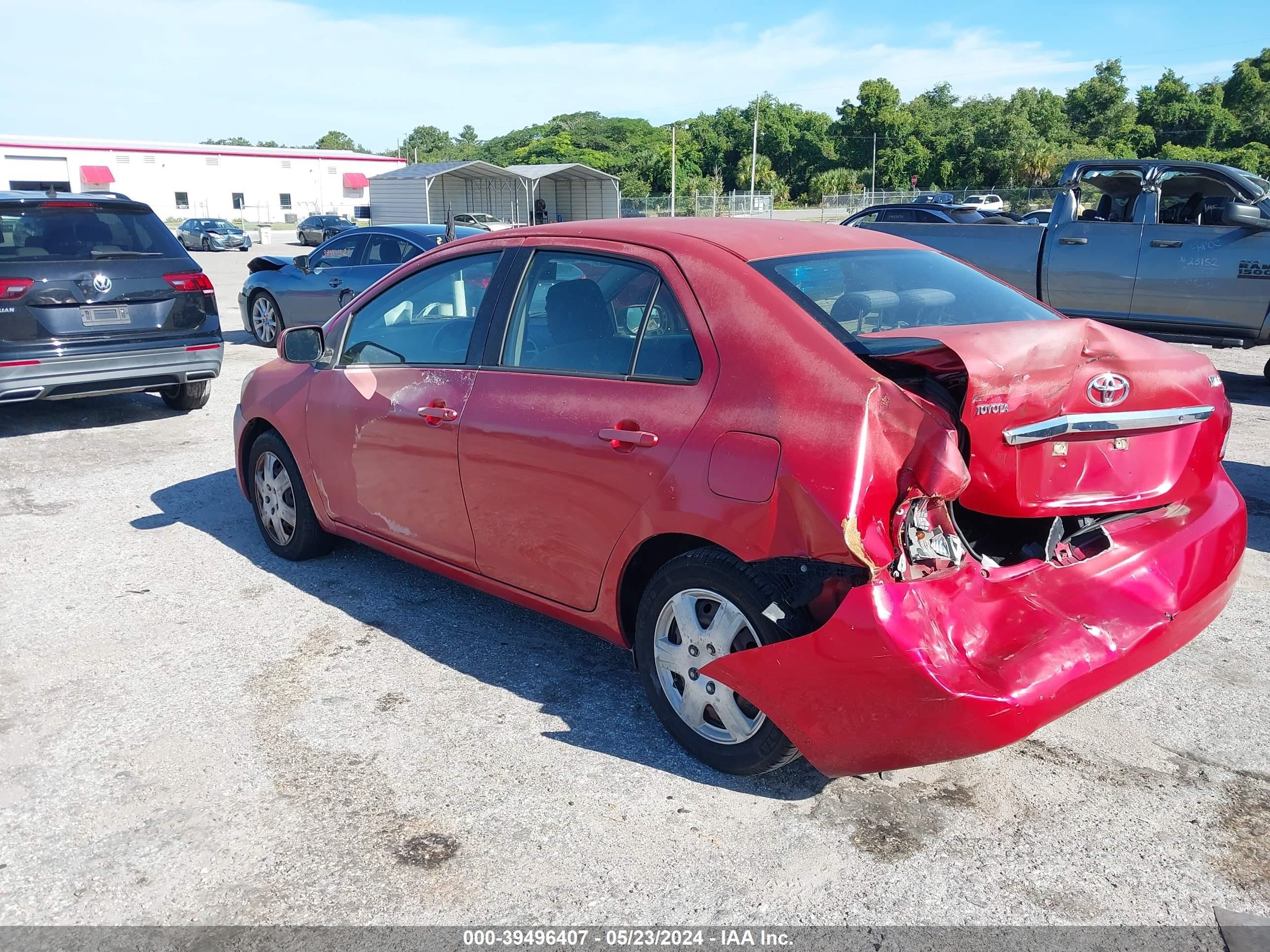 Photo 2 VIN: JTDBT923271173910 - TOYOTA YARIS 