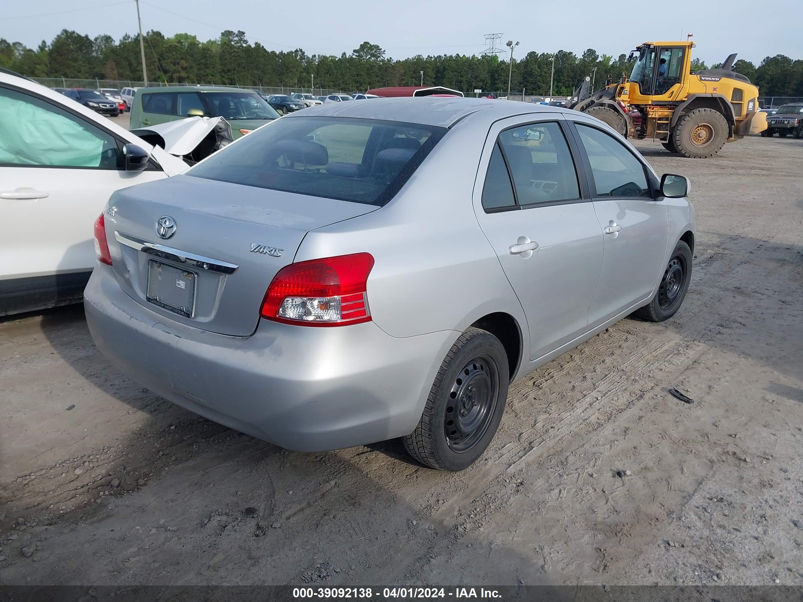 Photo 3 VIN: JTDBT923371175116 - TOYOTA YARIS 