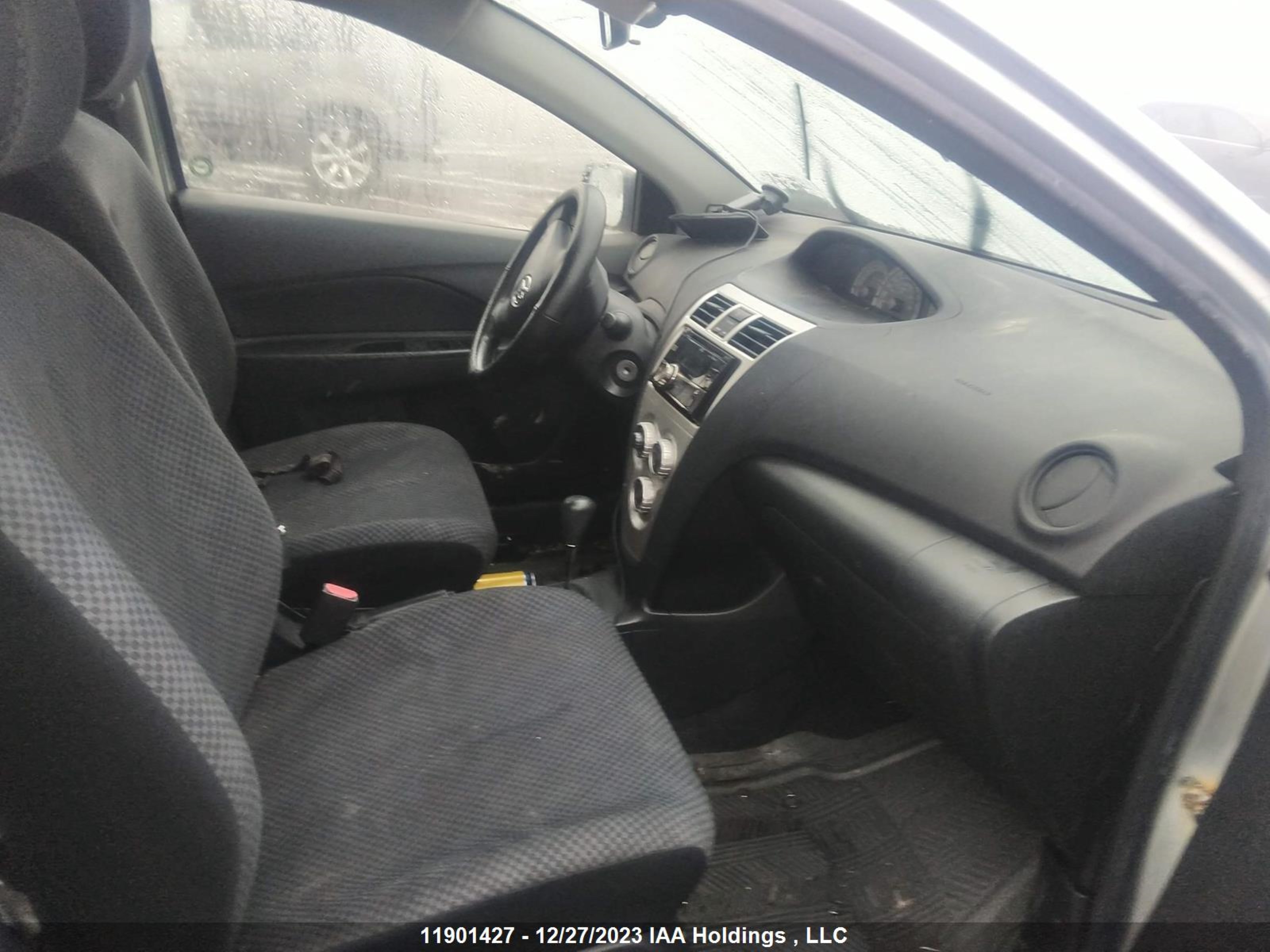 Photo 4 VIN: JTDBT923471130301 - TOYOTA YARIS 