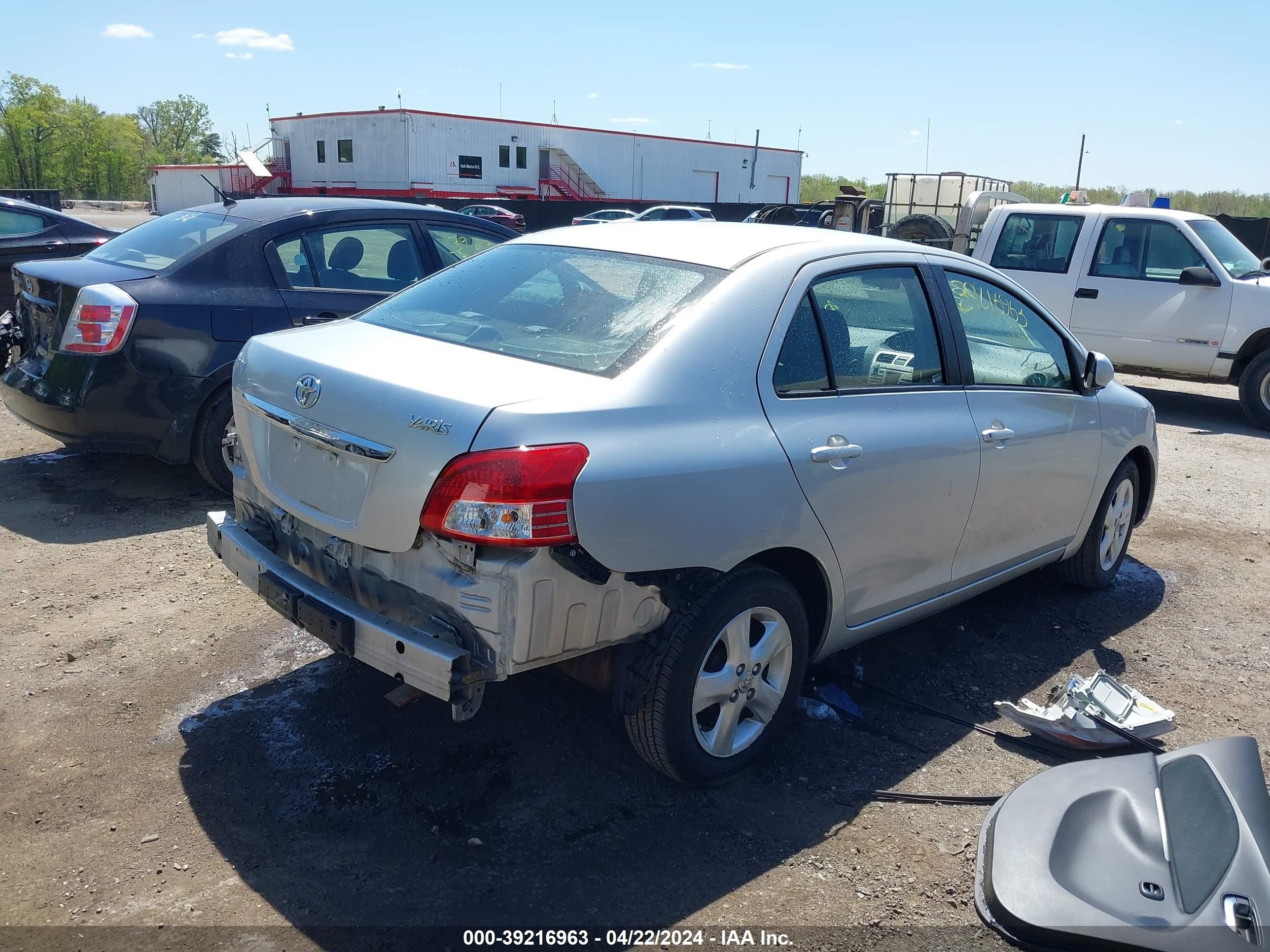 Photo 3 VIN: JTDBT923584021345 - TOYOTA YARIS 