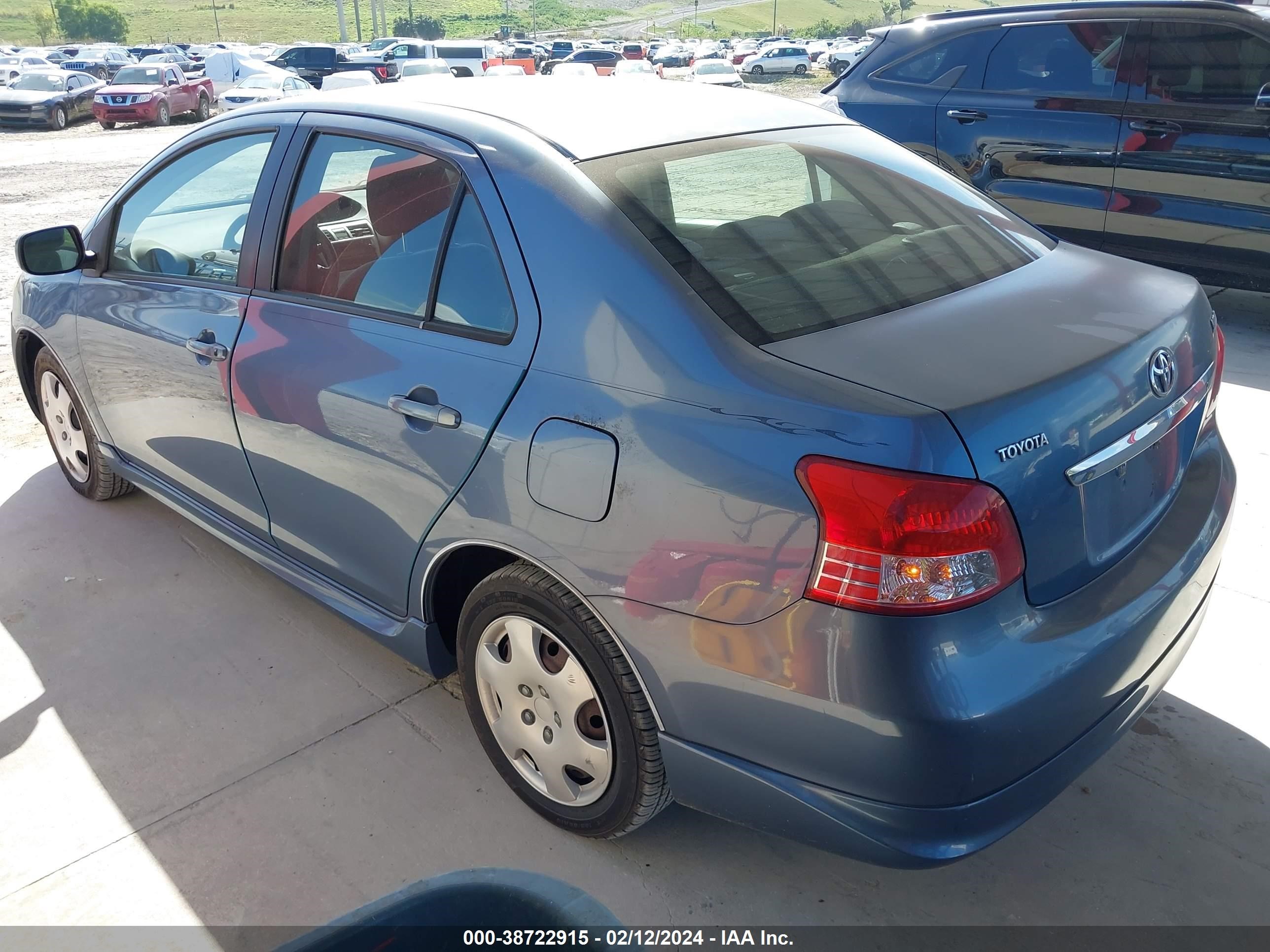 Photo 2 VIN: JTDBT923671043757 - TOYOTA YARIS 