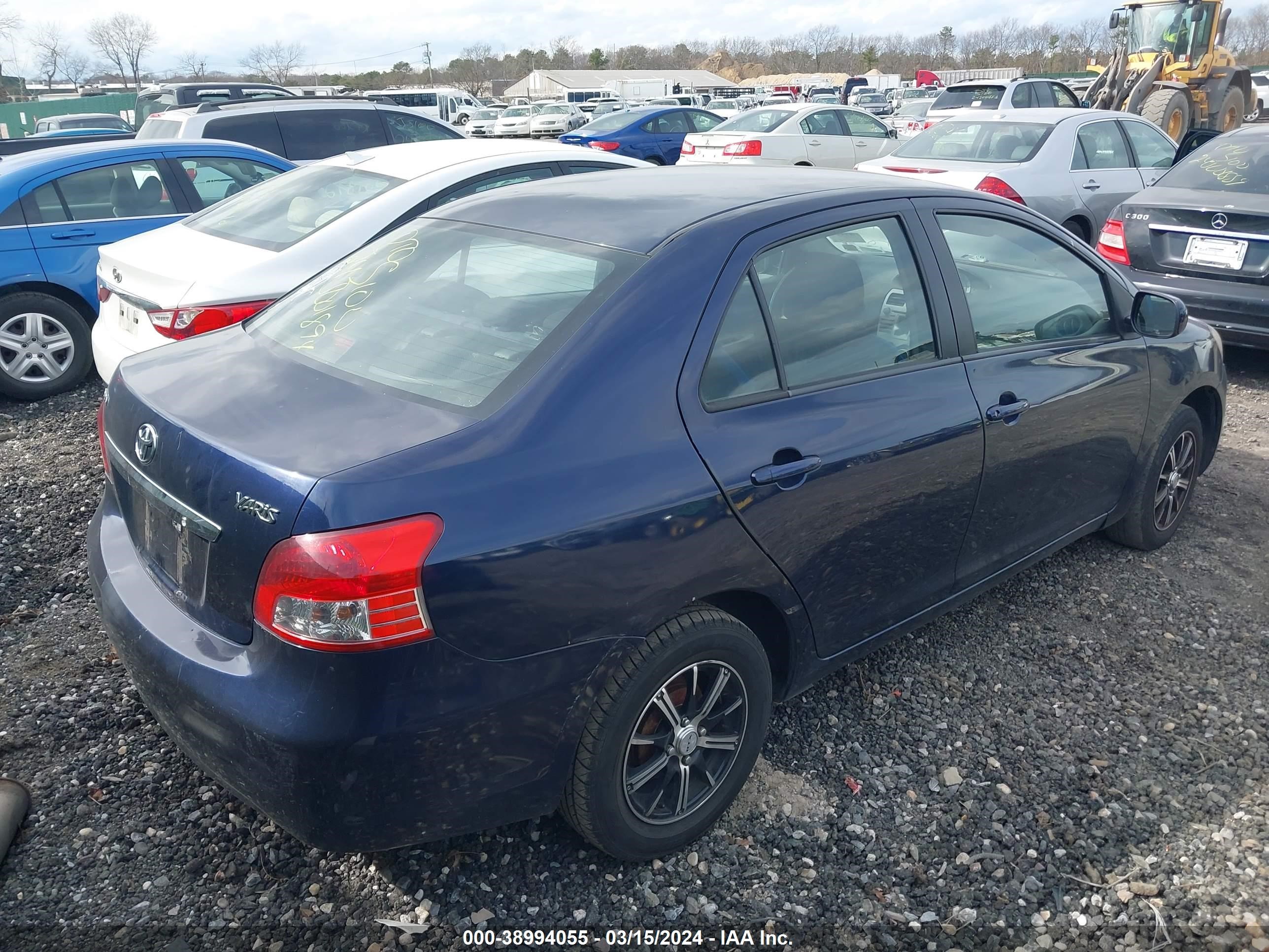 Photo 3 VIN: JTDBT923684003887 - TOYOTA YARIS 