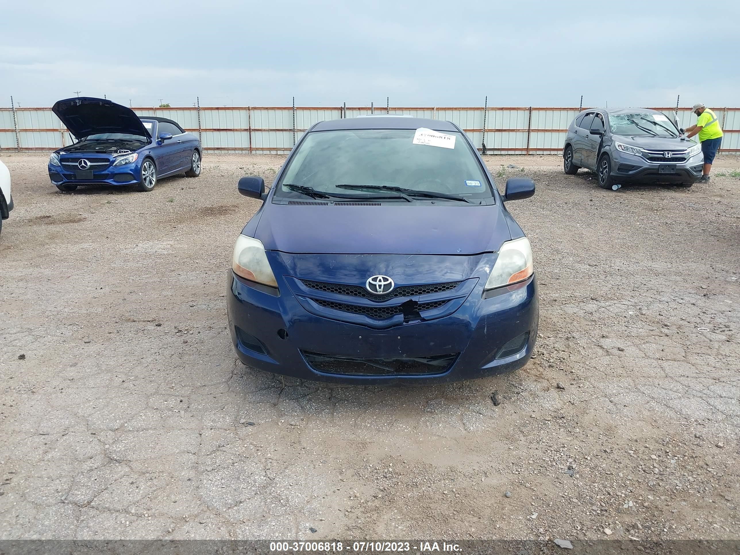 Photo 11 VIN: JTDBT923871071396 - TOYOTA YARIS 