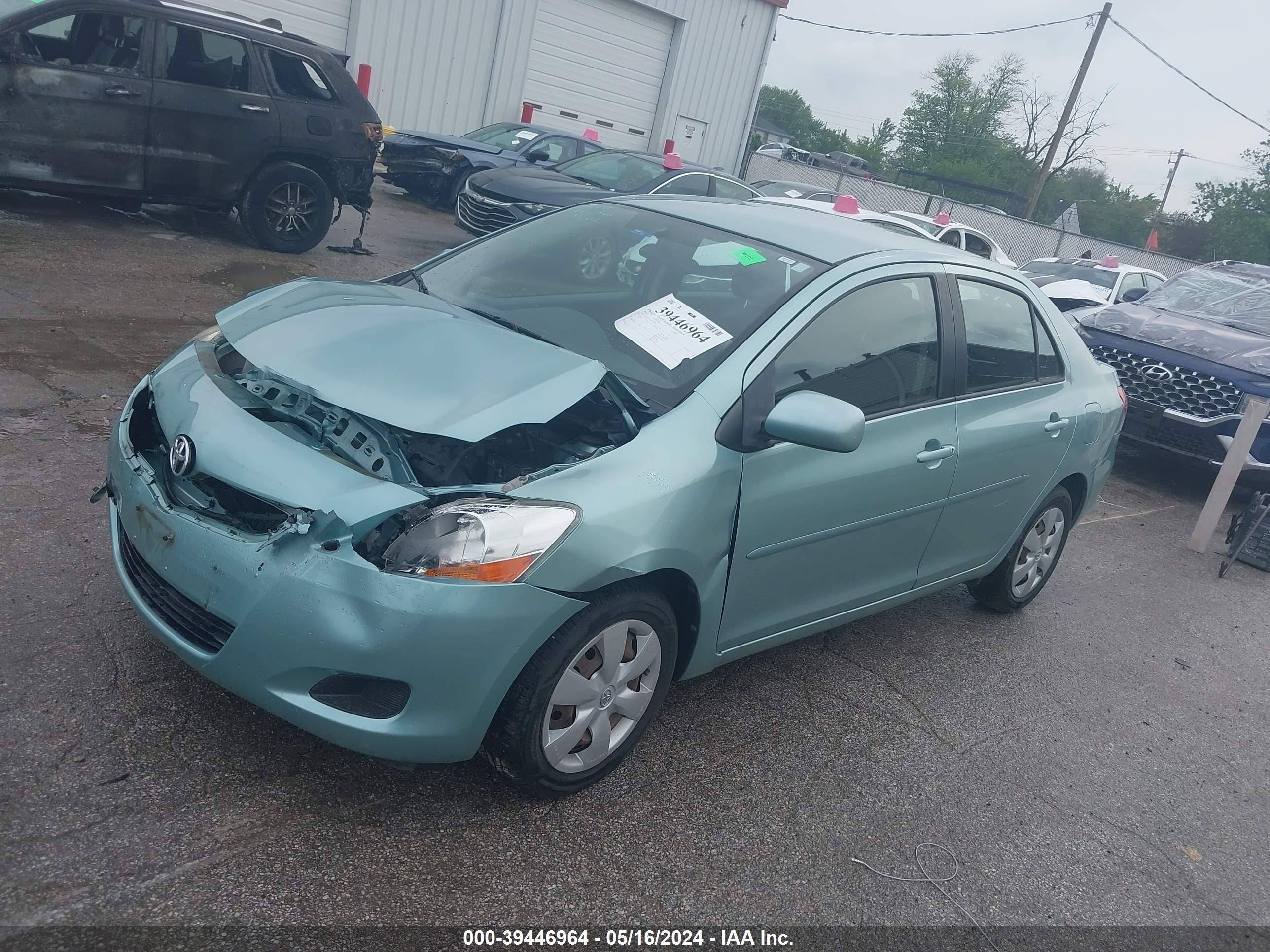 Photo 1 VIN: JTDBT923971139642 - TOYOTA YARIS 