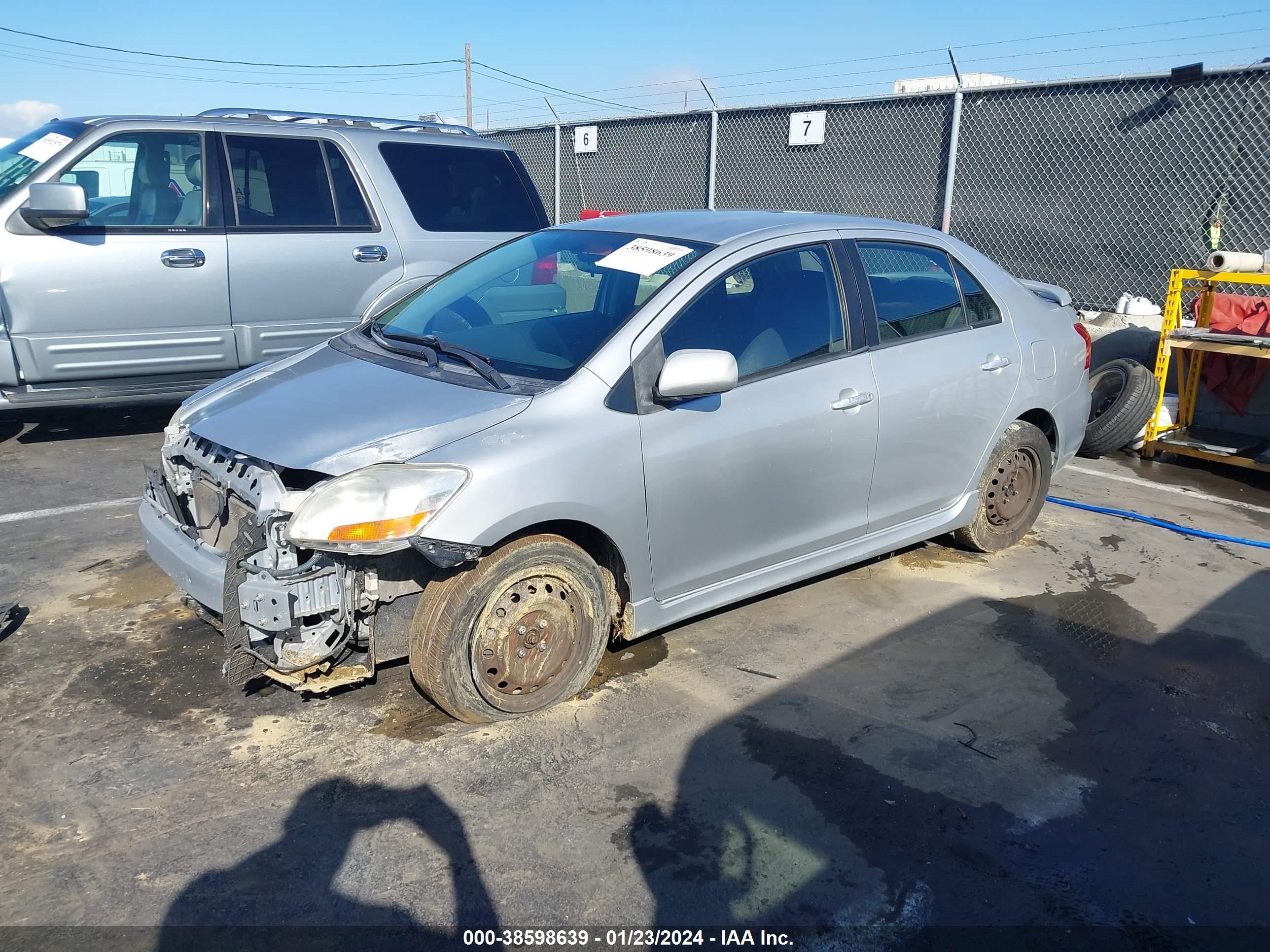 Photo 1 VIN: JTDBT923981223963 - TOYOTA YARIS 