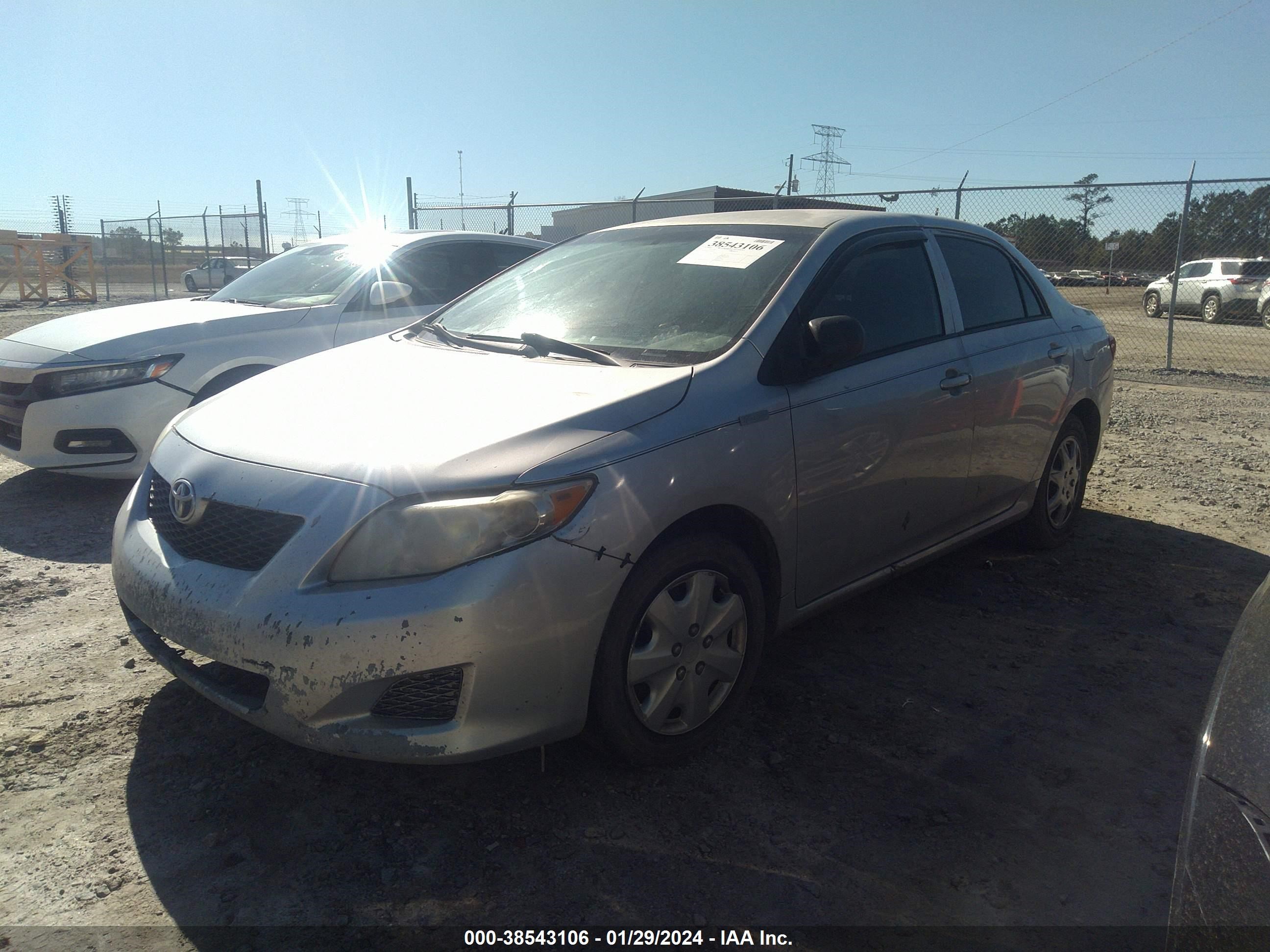 Photo 1 VIN: JTDBU4EE0AJ076421 - TOYOTA COROLLA 