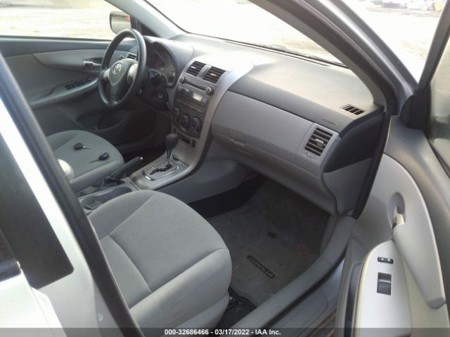 Photo 4 VIN: JTDBU4EE0B9129041 - TOYOTA COROLLA 