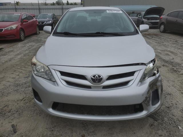 Photo 4 VIN: JTDBU4EE0B9156899 - TOYOTA COROLLA 