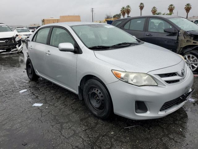 Photo 3 VIN: JTDBU4EE0BJ104560 - TOYOTA COROLLA 