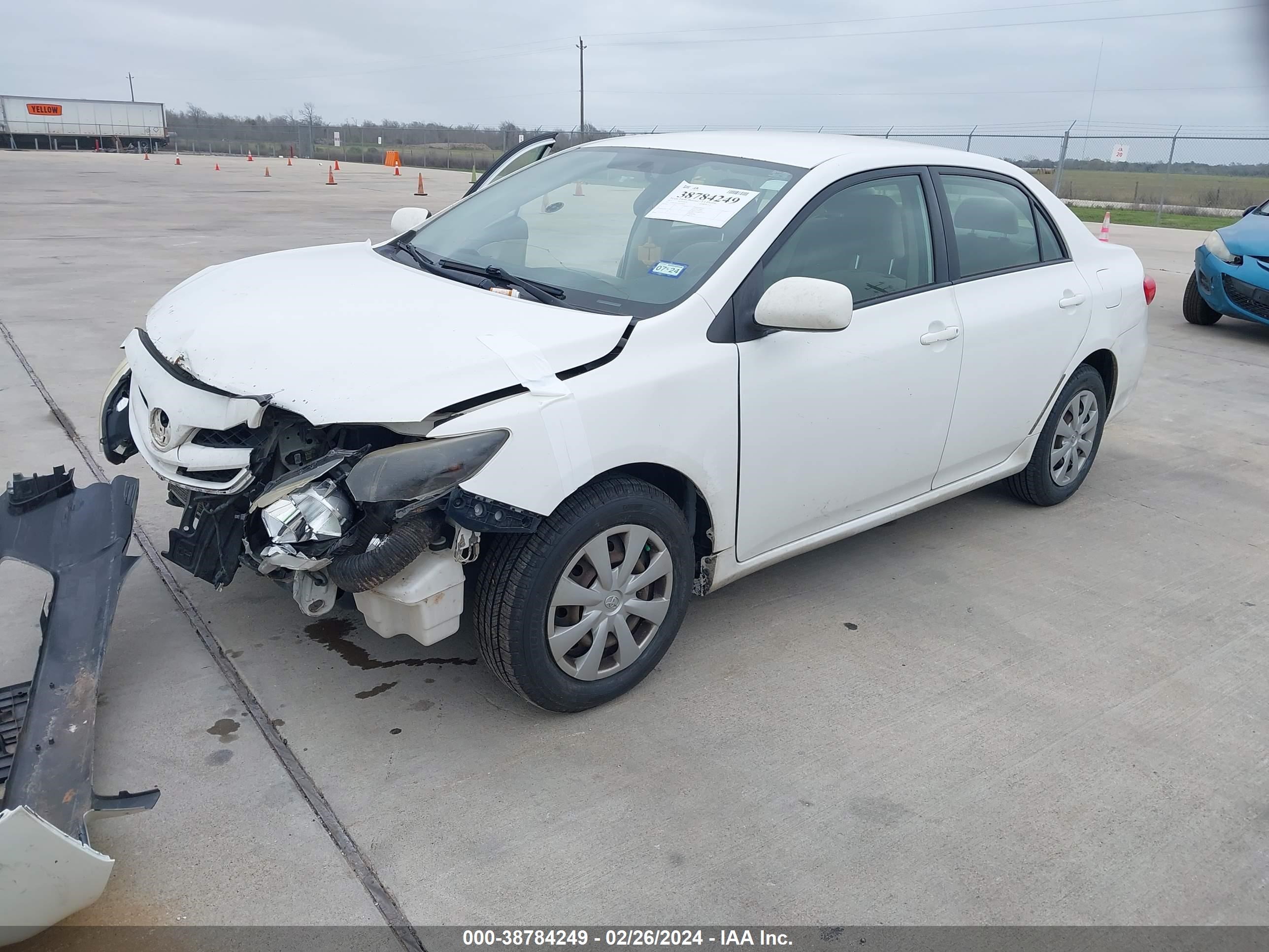 Photo 1 VIN: JTDBU4EE1B9150397 - TOYOTA COROLLA 