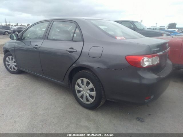 Photo 2 VIN: JTDBU4EE1B9153042 - TOYOTA COROLLA 