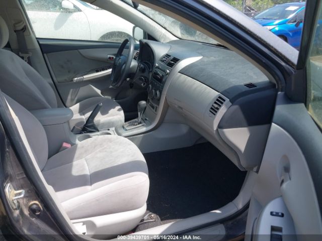 Photo 4 VIN: JTDBU4EE1B9158967 - TOYOTA COROLLA 