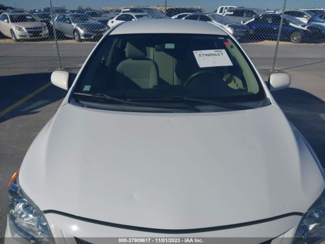 Photo 5 VIN: JTDBU4EE1BJ088224 - TOYOTA COROLLA 