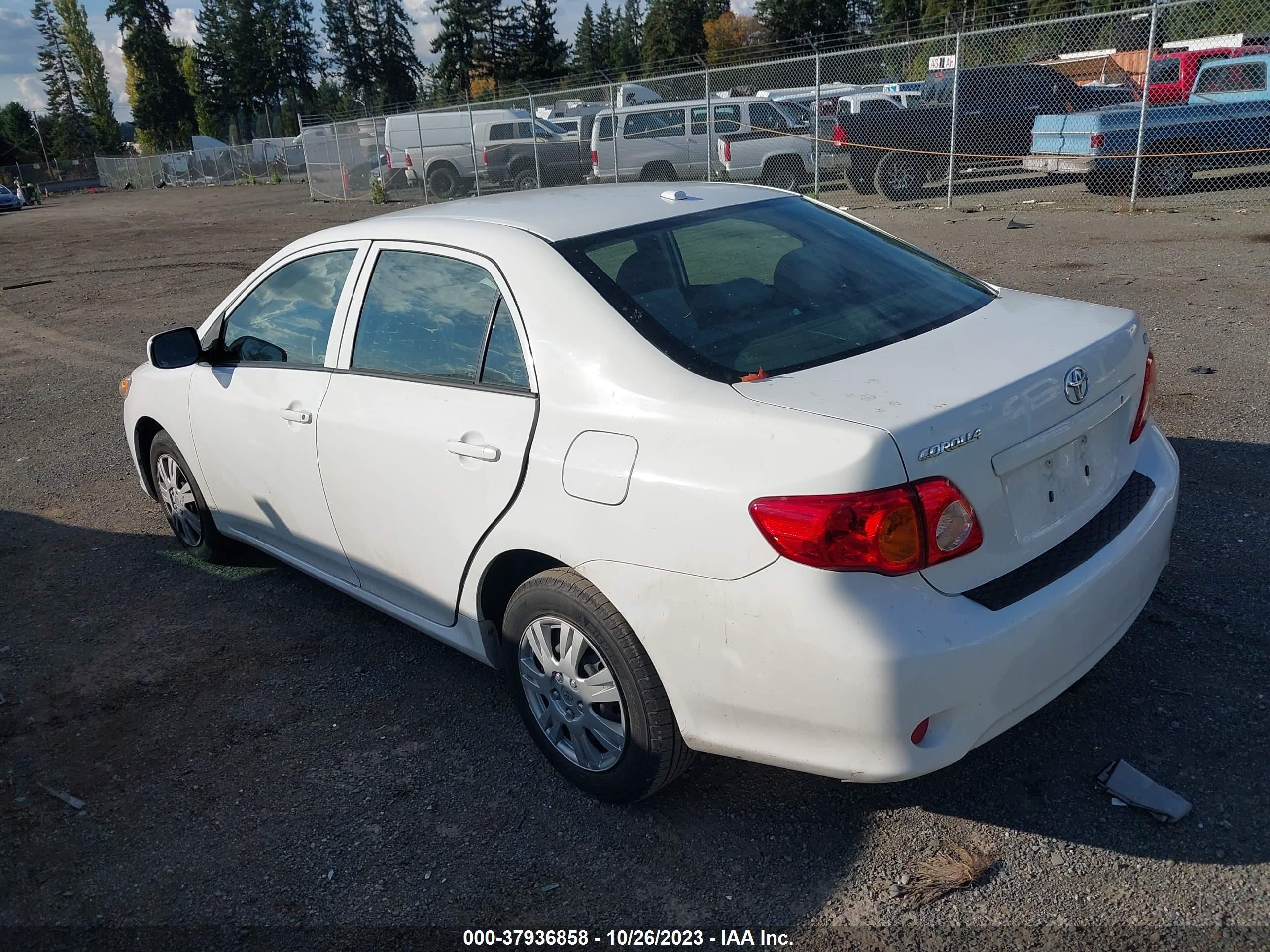 Photo 2 VIN: JTDBU4EE2A9104141 - TOYOTA COROLLA 