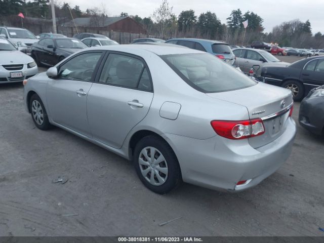 Photo 2 VIN: JTDBU4EE2B9134998 - TOYOTA COROLLA 