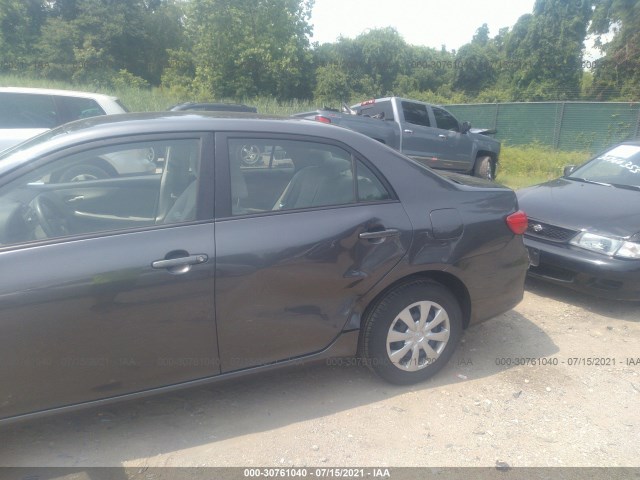 Photo 5 VIN: JTDBU4EE2B9137559 - TOYOTA COROLLA 