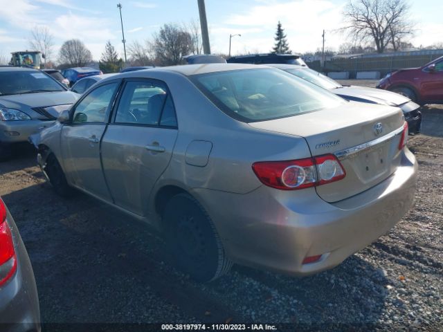 Photo 2 VIN: JTDBU4EE2B9138629 - TOYOTA COROLLA 