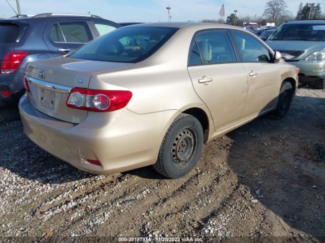 Photo 3 VIN: JTDBU4EE2B9138629 - TOYOTA COROLLA 