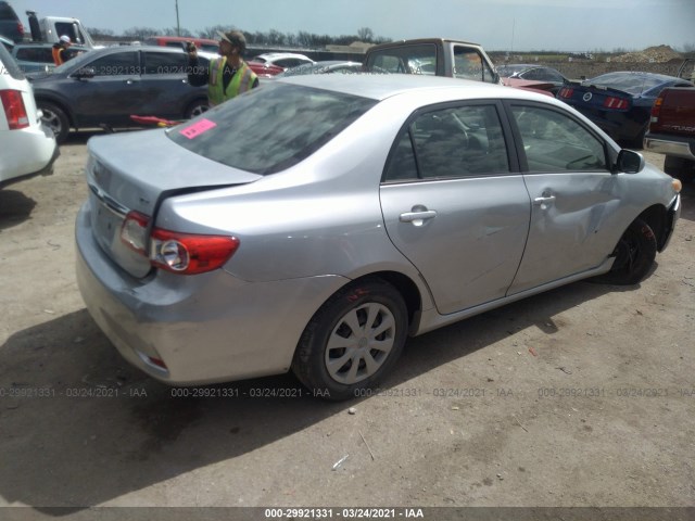 Photo 3 VIN: JTDBU4EE2B9142356 - TOYOTA COROLLA 