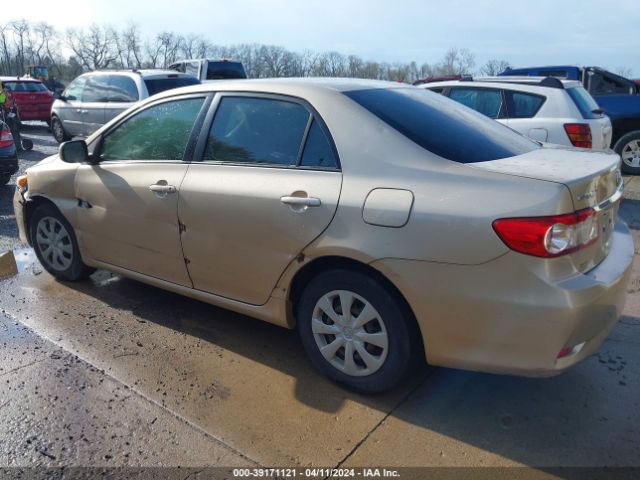 Photo 2 VIN: JTDBU4EE2B9145029 - TOYOTA COROLLA 