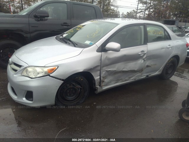 Photo 5 VIN: JTDBU4EE2BJ092671 - TOYOTA COROLLA 