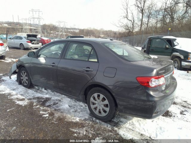 Photo 2 VIN: JTDBU4EE3B9124724 - TOYOTA COROLLA 