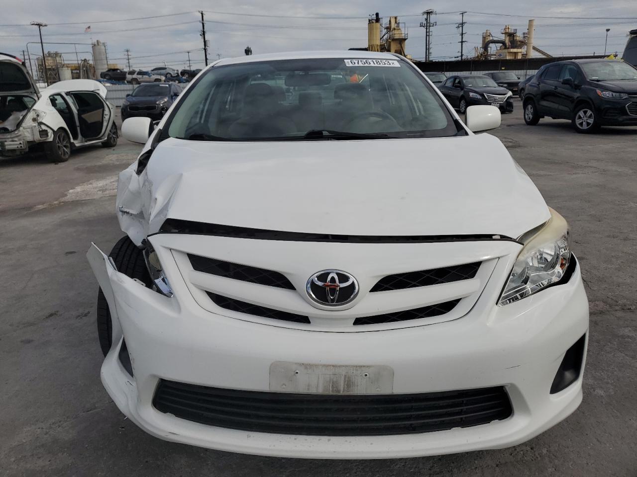 Photo 4 VIN: JTDBU4EE3B9162051 - TOYOTA COROLLA 