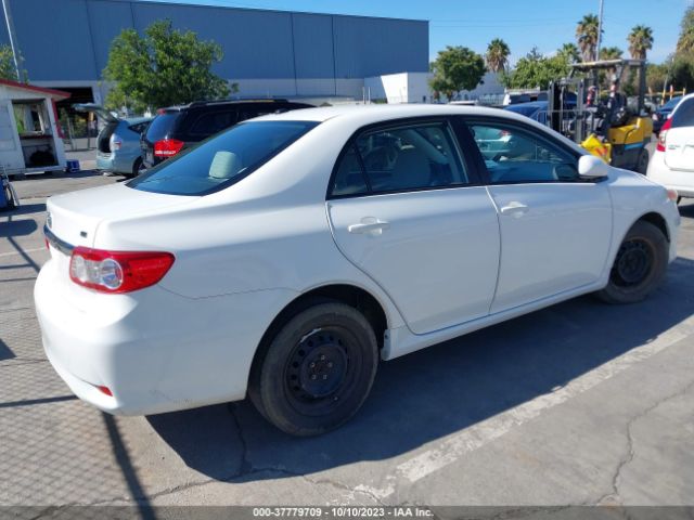 Photo 3 VIN: JTDBU4EE3BJ105816 - TOYOTA COROLLA 