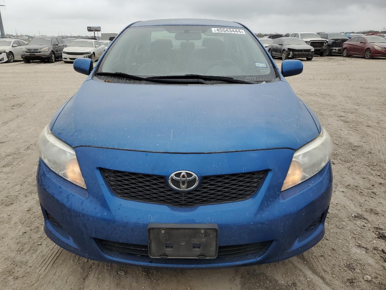 Photo 4 VIN: JTDBU4EE4AJ074252 - TOYOTA COROLLA 