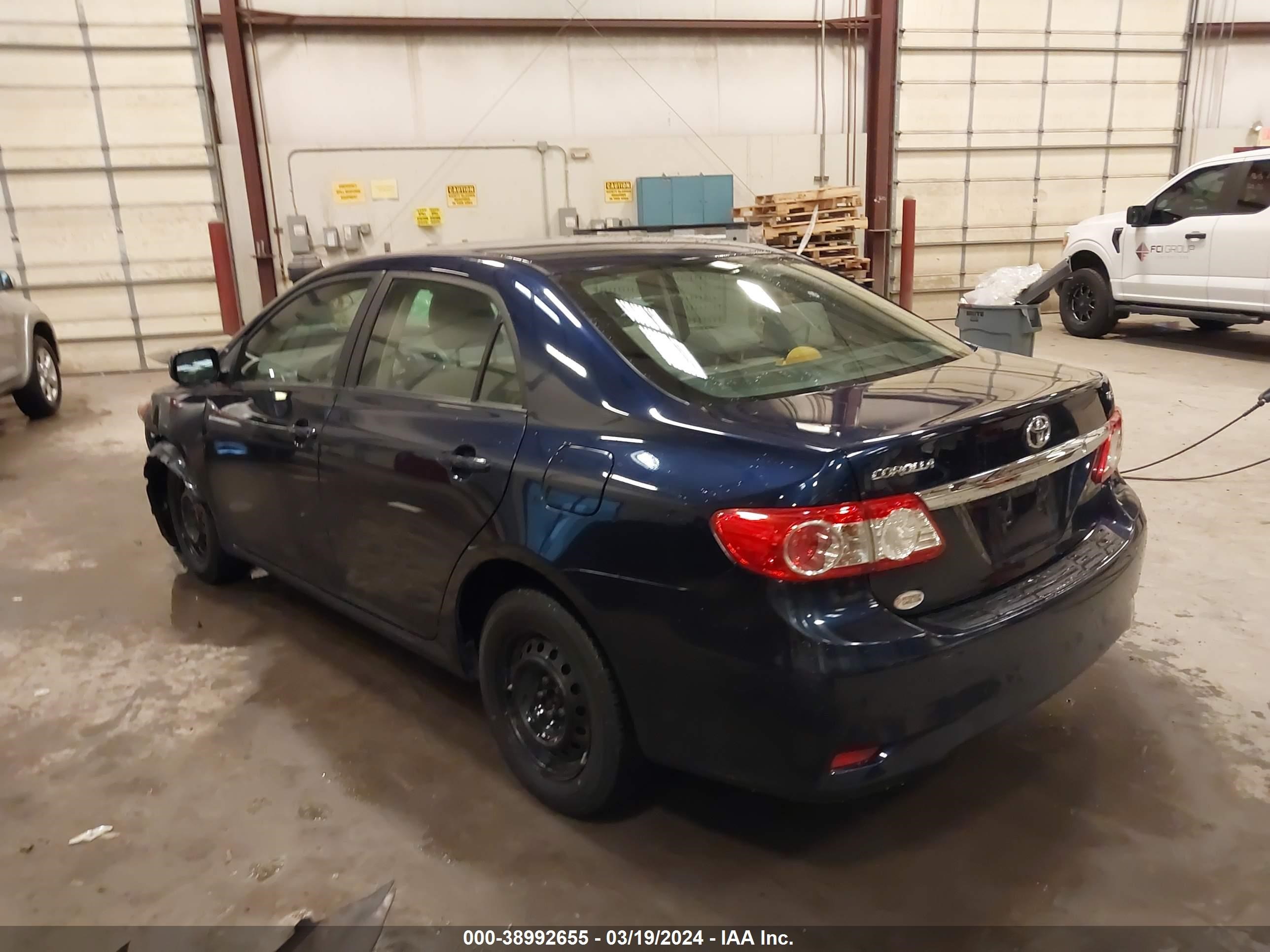 Photo 2 VIN: JTDBU4EE4B9163936 - TOYOTA COROLLA 