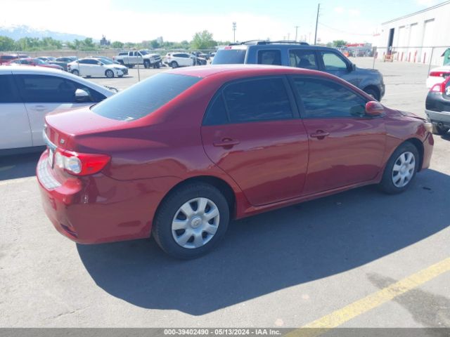 Photo 3 VIN: JTDBU4EE4BJ092896 - TOYOTA COROLLA 