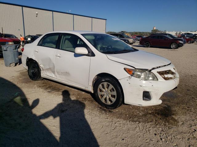 Photo 3 VIN: JTDBU4EE5B9126944 - TOYOTA COROLLA 