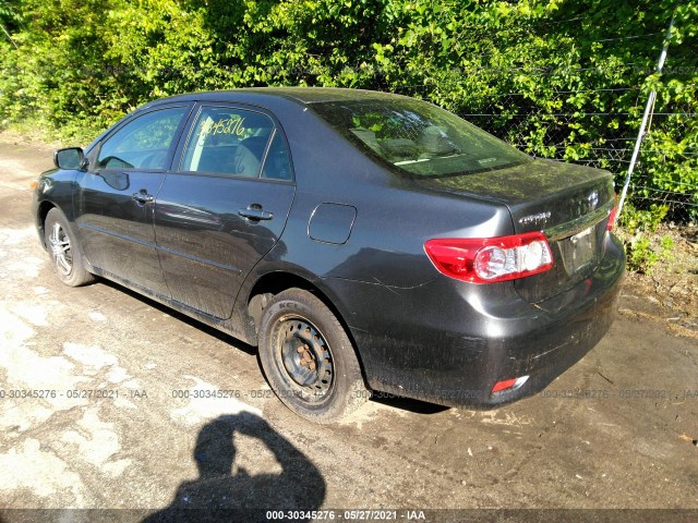 Photo 2 VIN: JTDBU4EE5B9132470 - TOYOTA COROLLA 