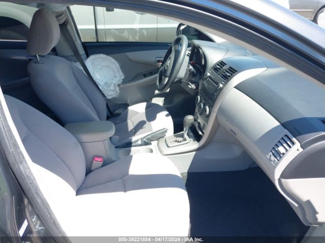 Photo 4 VIN: JTDBU4EE5B9165873 - TOYOTA COROLLA 