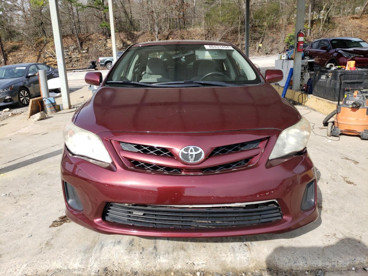 Photo 4 VIN: JTDBU4EE5BJ093345 - TOYOTA COROLLA 