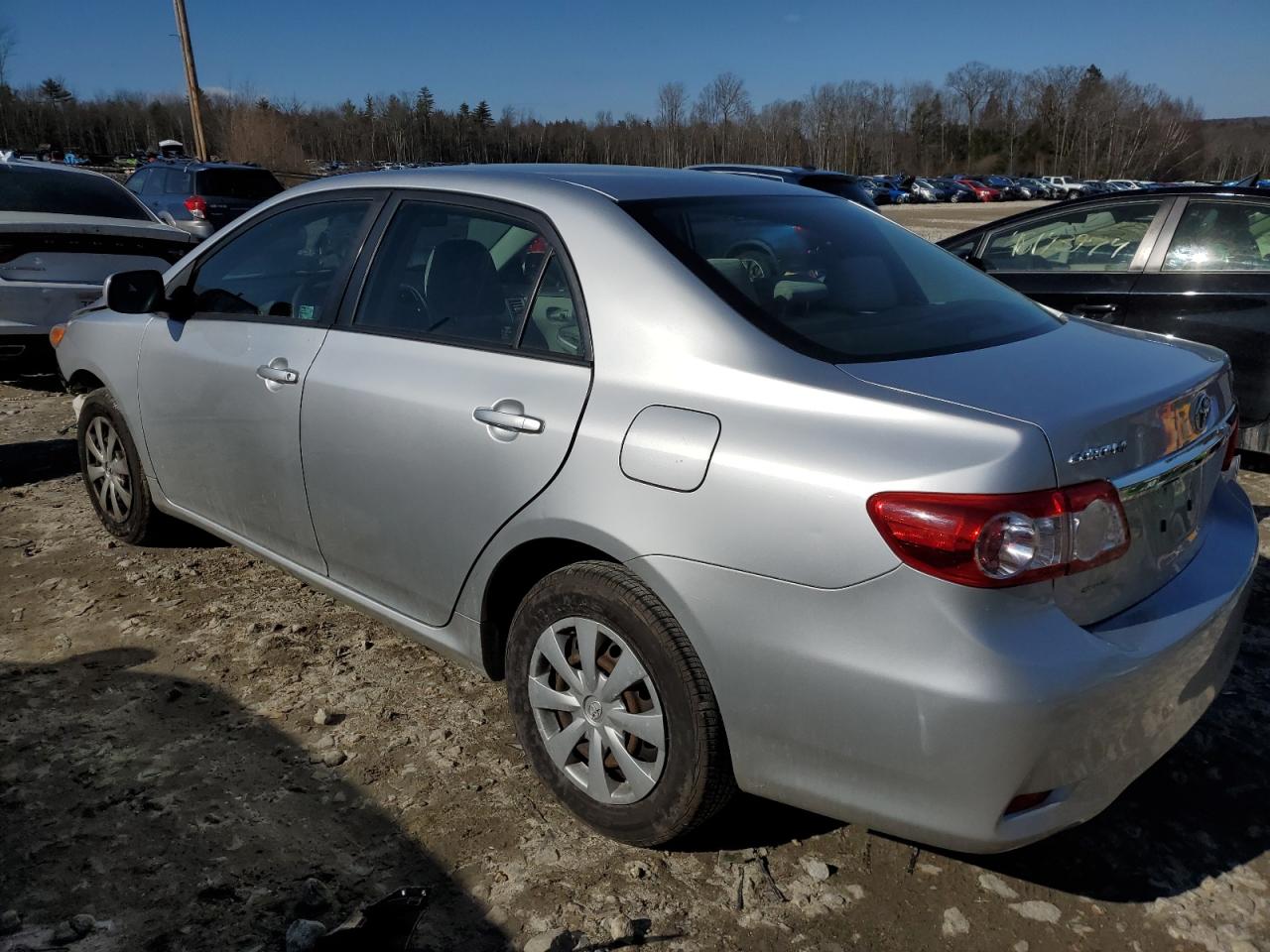 Photo 1 VIN: JTDBU4EE5BJ104120 - TOYOTA COROLLA 