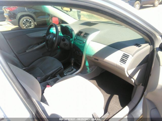 Photo 4 VIN: JTDBU4EE6AJ070977 - TOYOTA COROLLA 