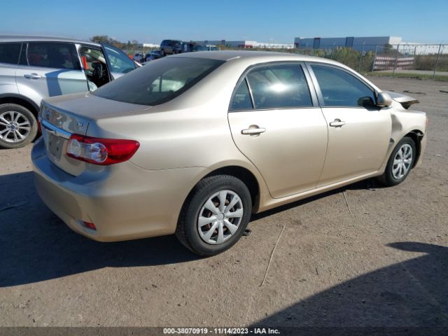 Photo 3 VIN: JTDBU4EE6B9142019 - TOYOTA COROLLA 