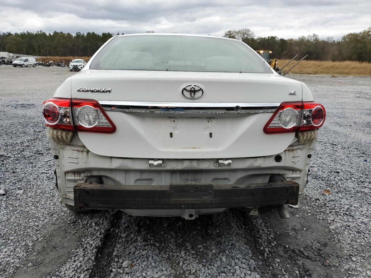 Photo 5 VIN: JTDBU4EE6B9146958 - TOYOTA COROLLA 