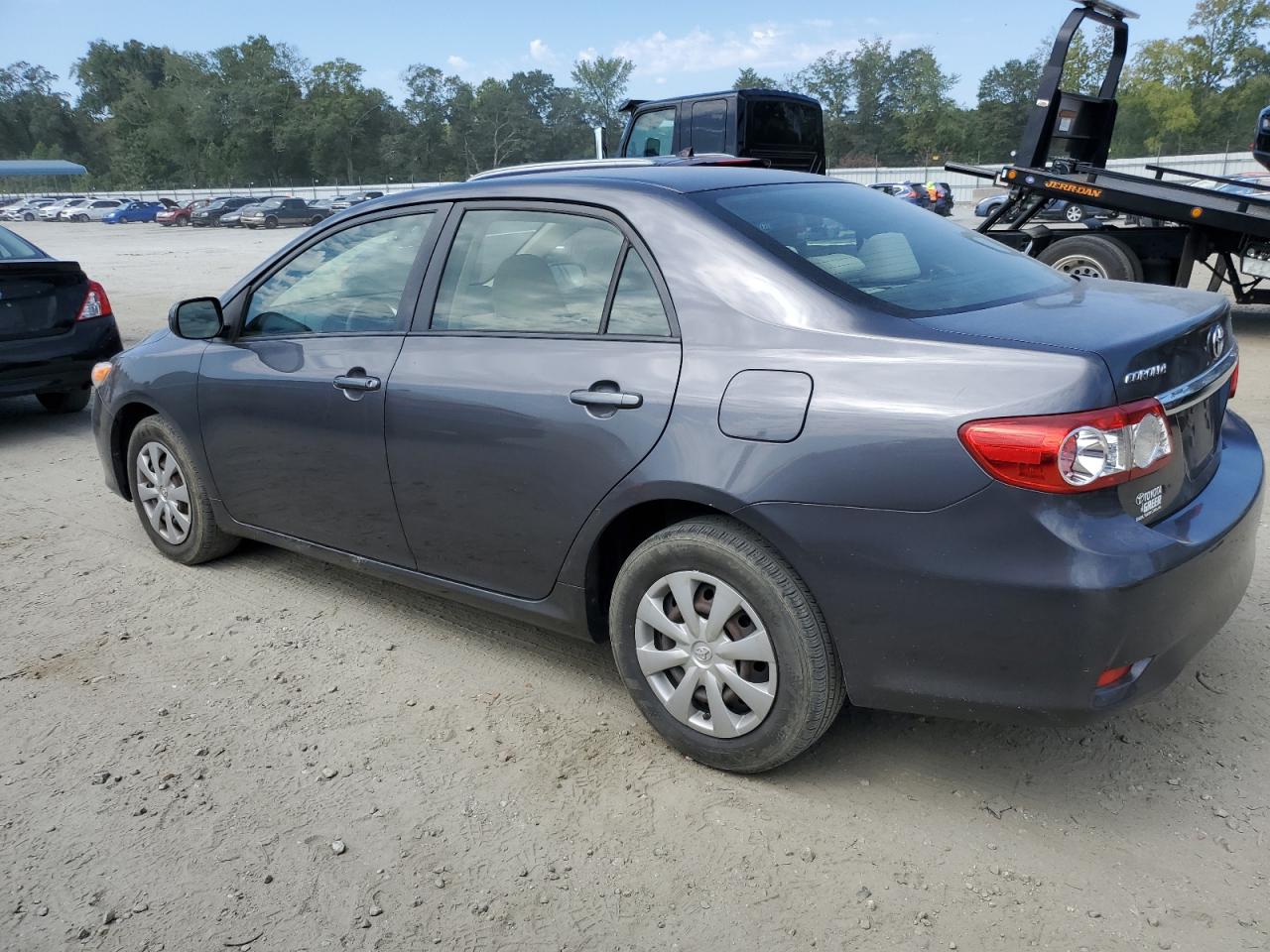 Photo 1 VIN: JTDBU4EE6B9155949 - TOYOTA COROLLA 